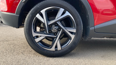 Toyota C-HR 1.8 Hybrid Design 5dr CVT Hybrid Hatchback